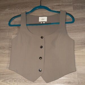 Aritzia Wilfred Rocco Taupe Vest button up size Medium like new
